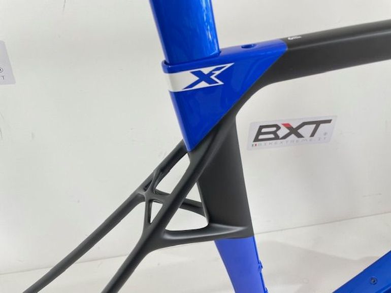 Used Pinarello Dogma X Xolar Blue Frameset 2024 Road & Gravel, Blue — image 3 of 7