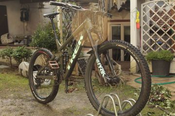 Brugt Trek Remedy 8 2022 2022 Mountainbike — billede 2 af 18
