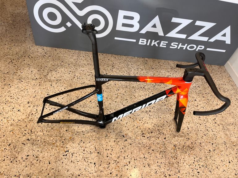 Brugt Merida SCULTURA TEAM 2023 Frameset 2023 Road & Gravel — billede 2 af 3