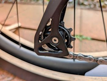 Used Standert Triebwerk Shimano 105 Di2 2023 Road & Gravel, White — image 16 of 20