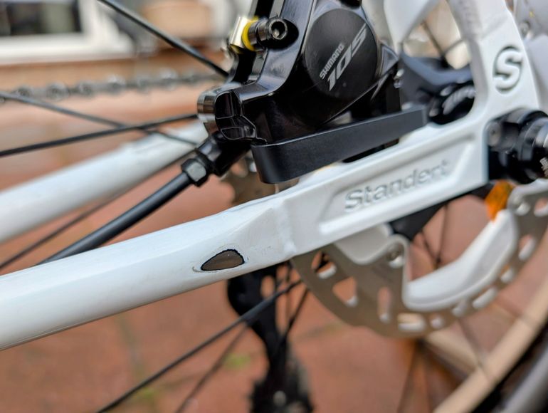 Used Standert Triebwerk Shimano 105 Di2 2023 Road & Gravel, White — image 14 of 20
