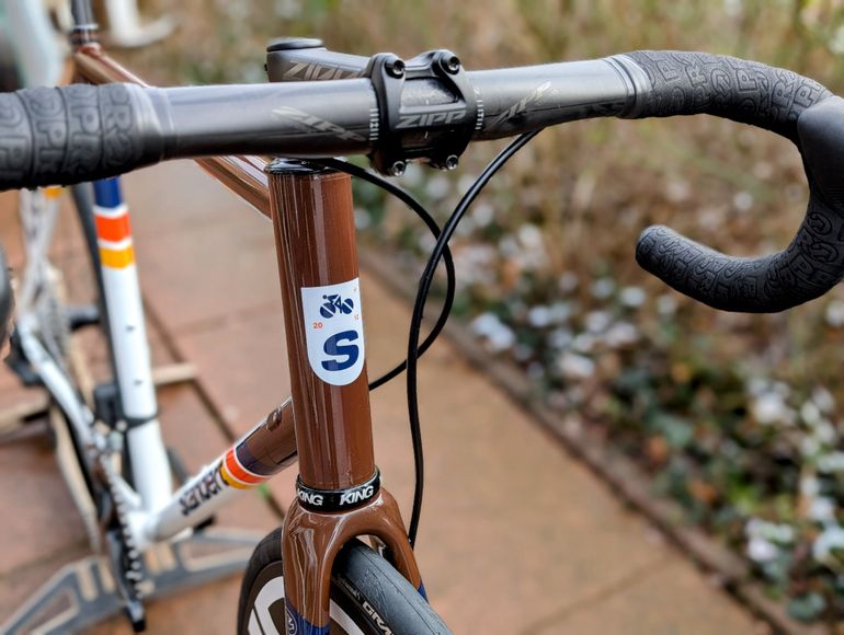 Used Standert Triebwerk Shimano 105 Di2 2023 Road & Gravel, White — image 4 of 20