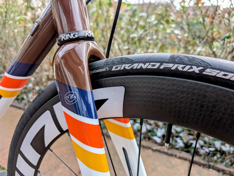 Used Standert Triebwerk Shimano 105 Di2 2023 Road & Gravel, White — image 3 of 20