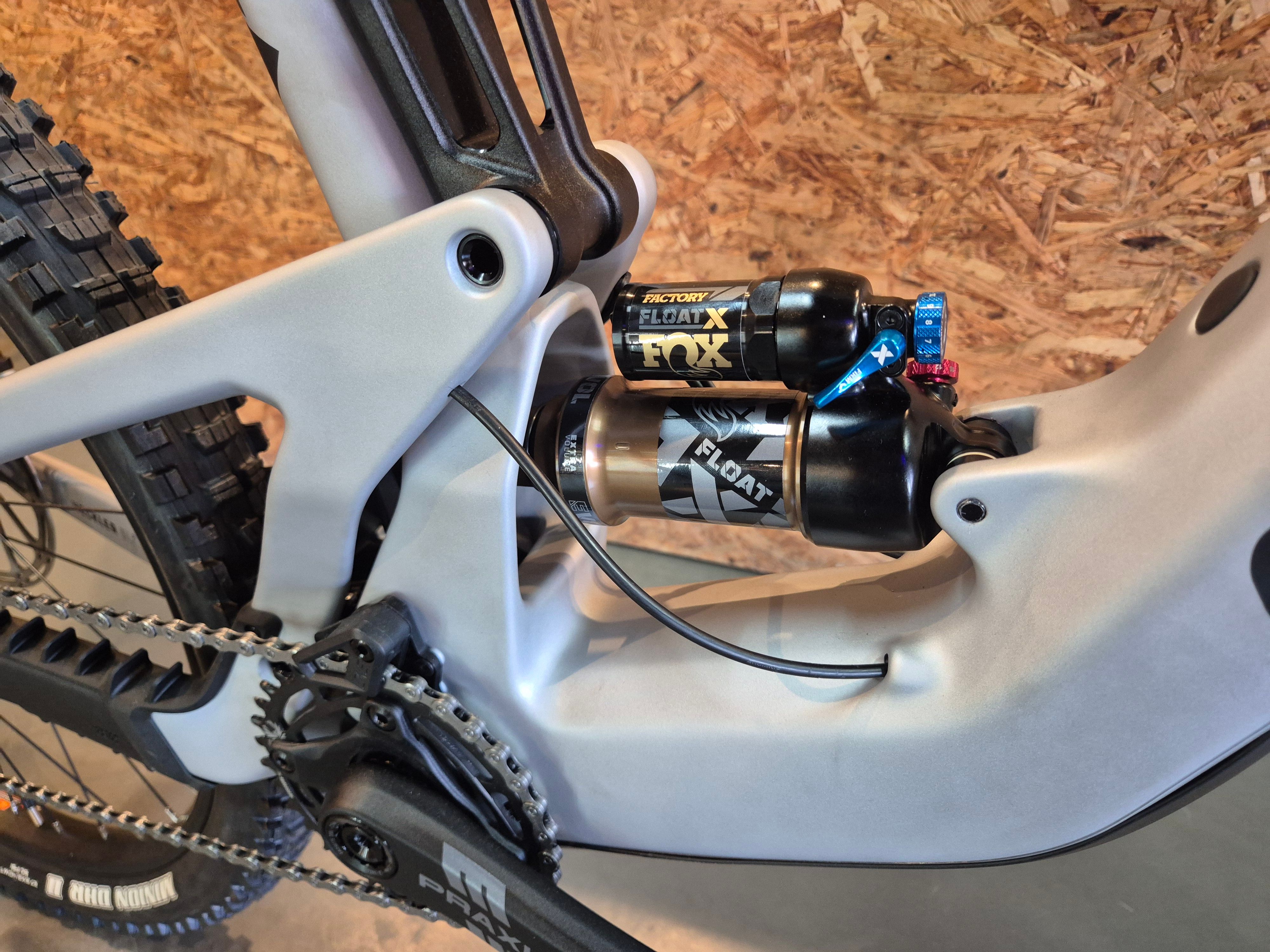 Bronson V3 Coil Shock Bronson 90 2026 – Santa Cruz Bicycles