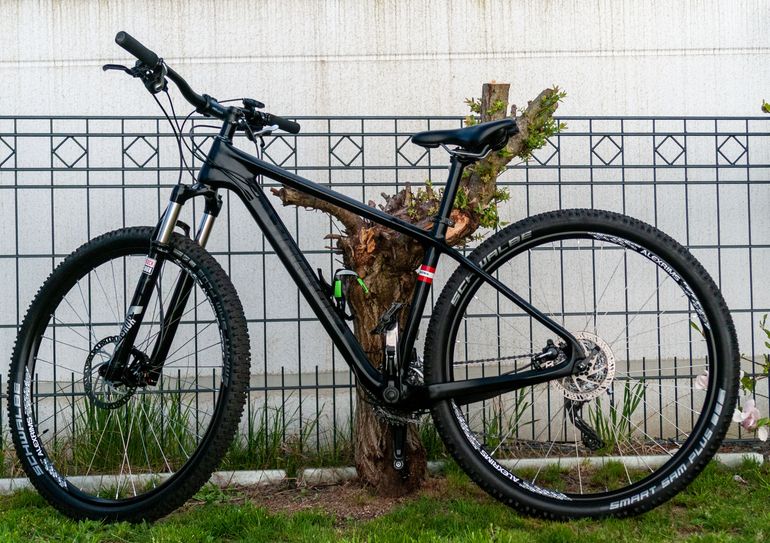 Brugt Hrinkow Rage Professional 975 Carbon 2019 Mountainbike — billede 4 af 19