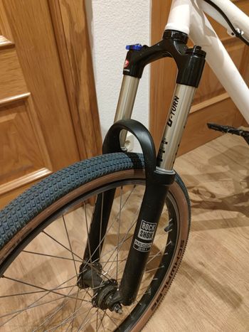 Used Specialized DIRT BIKE 24 2014 Mountainbike — image 7 of 14