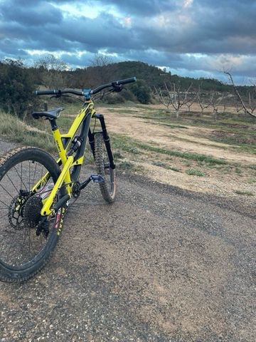 Gebrauchtes YT Industries YT Capra CF Pro 2018 Mountainbike, Schwarz — Bild 3 von 4