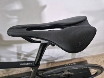 Brugt Berria Belador. SRAM Rival eTap AXS 2024 Road & Gravel — billede 15 af 17