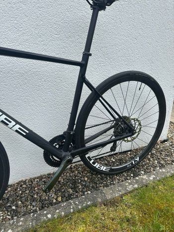 Gebrauchtes CUBE ATTAIN RACE 2021 2021 Road & Gravel, Schwarz — Bild 3 von 11