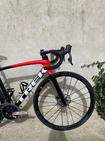 Brugt Trek Emonda SRAM Rival eTap AXS 2023 Road & Gravel — billede 5 af 6