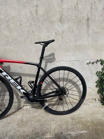 Brugt Trek Emonda SRAM Rival eTap AXS 2023 Road & Gravel — billede 2 af 6