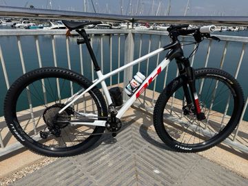 Used Bh - ultimate Shimano Deore XT 2023 MTB