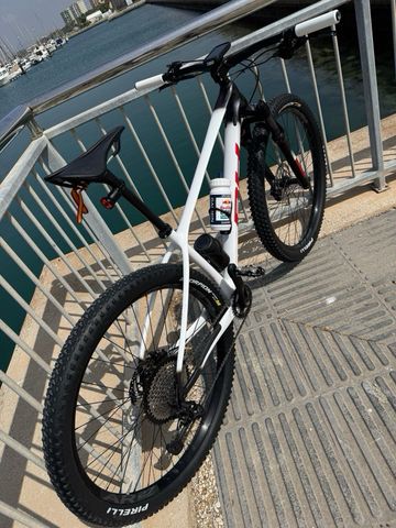 Tweedehands Bh - ultimate Shimano Deore XT 2023 Mountainbike — afbeelding 4 van 5