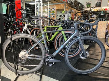 Used Scott Addict RC 10 2025 Road & Gravel