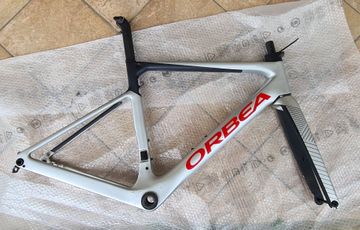 Used Orbea ORCA M30iLTD PWR 2022 Frameset 2022 Road & Gravel, Light Gray — image 3 of 8