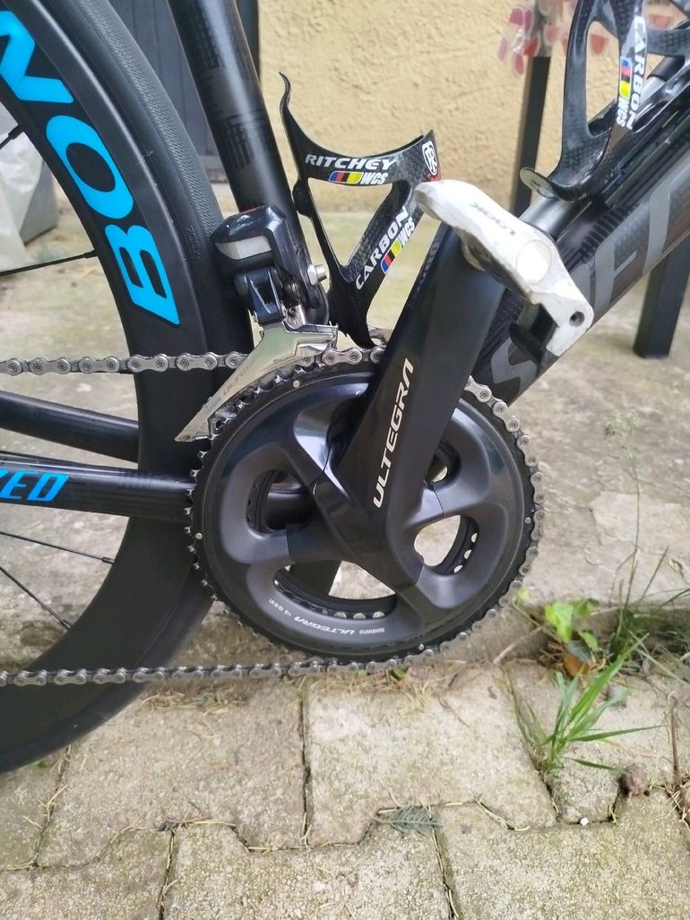 Used Specialized Tarmac SL6 Disc Comp - Ultegra Di2 2020 2020 Road & Gravel, Black — image 4 of 13