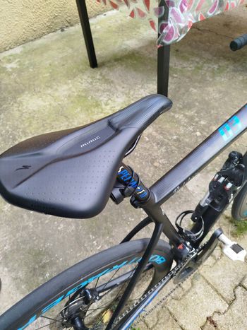 Used Specialized Tarmac SL6 Disc Comp - Ultegra Di2 2020 2020 Road & Gravel, Black — image 9 of 13