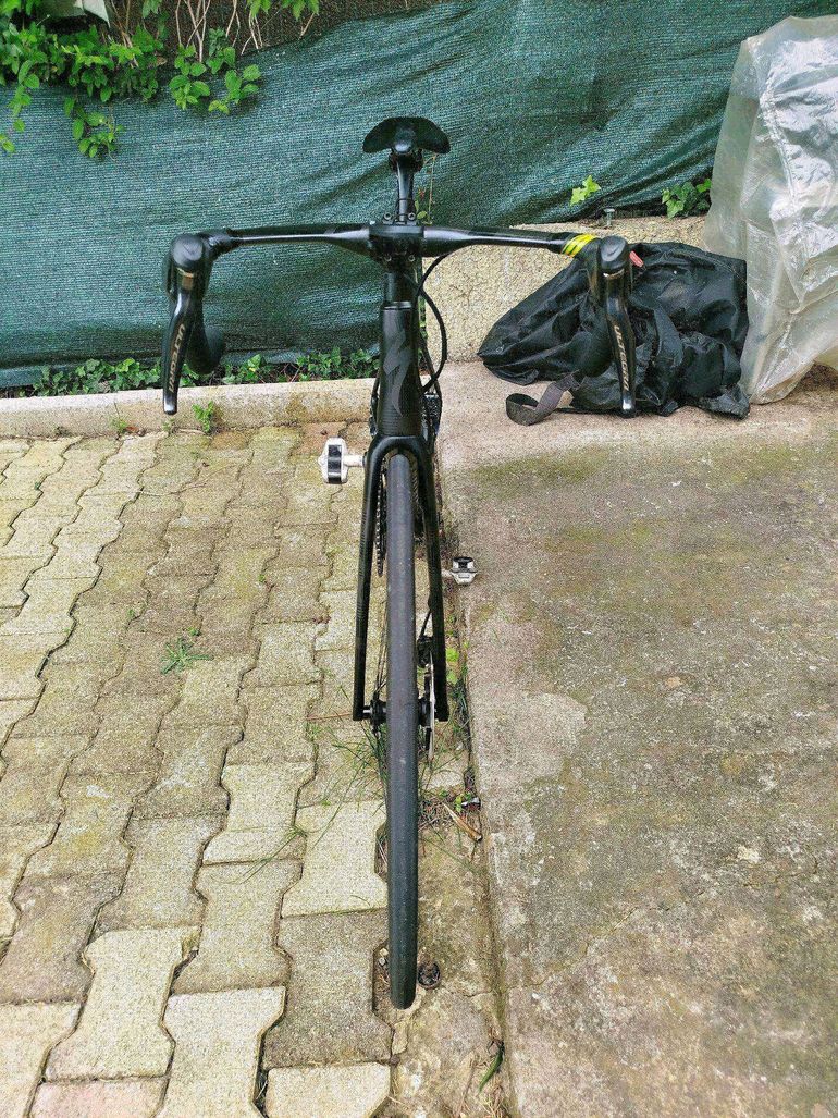 Used Specialized Tarmac SL6 Disc Comp - Ultegra Di2 2020 2020 Road & Gravel, Black — image 2 of 13