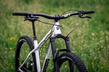 Used IORCYCLES MANGLER 2025 Mountainbike, White — image 3 of 16