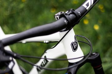 Used IORCYCLES MANGLER 2025 Mountainbike, White — image 4 of 16