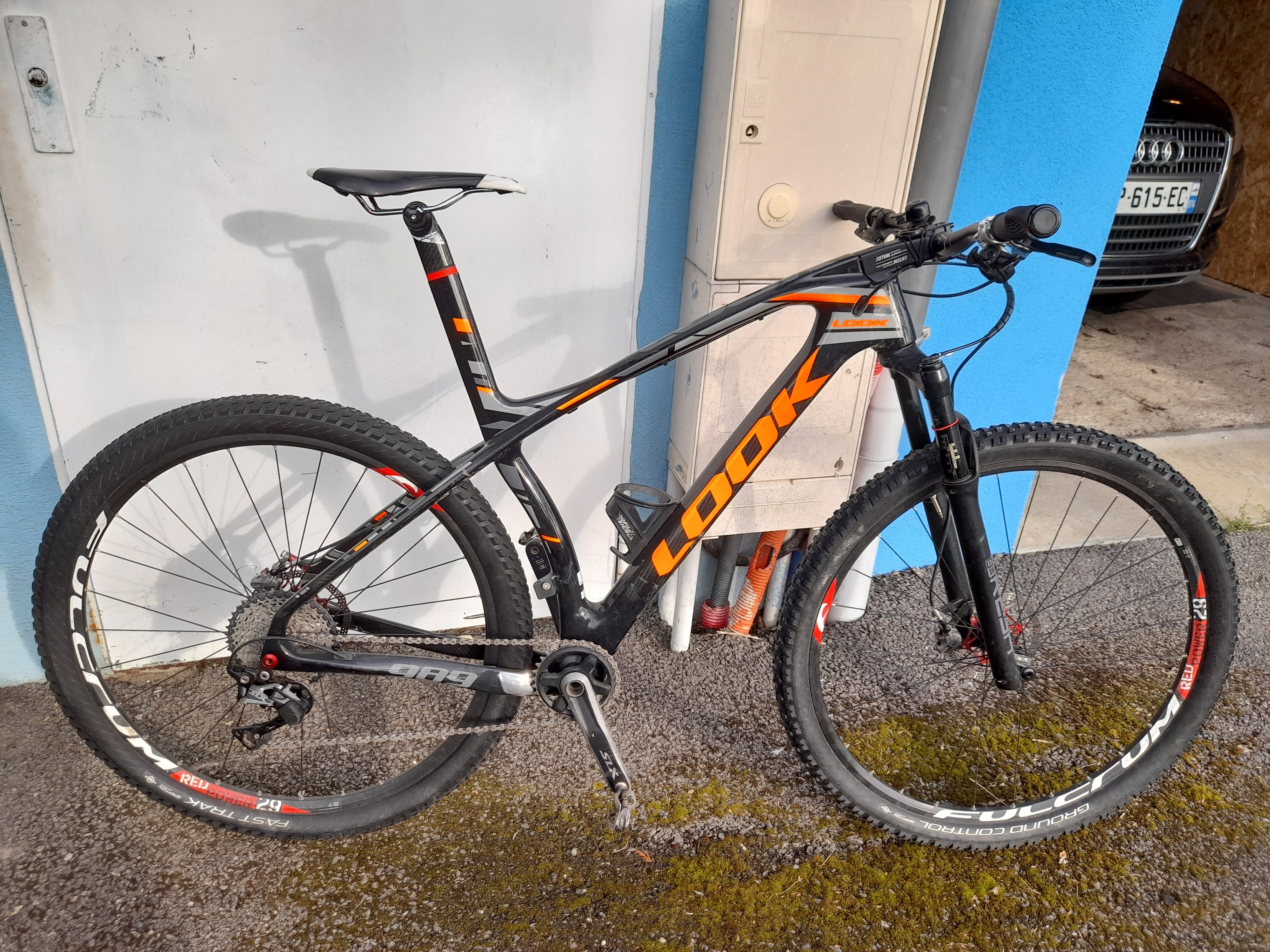 987 vtt look 979