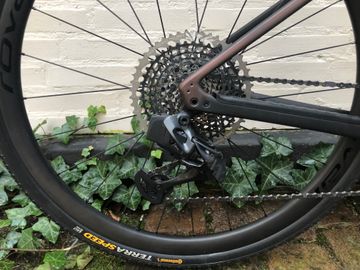 Specialized S-Works Diverge 2022 2022 Road & Gravel usato, Arancione — immagine 9 di 10