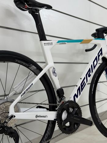 Used Merida Reacto 5000 Team Bahrain 2025 Road & Gravel, White — image 3 of 4