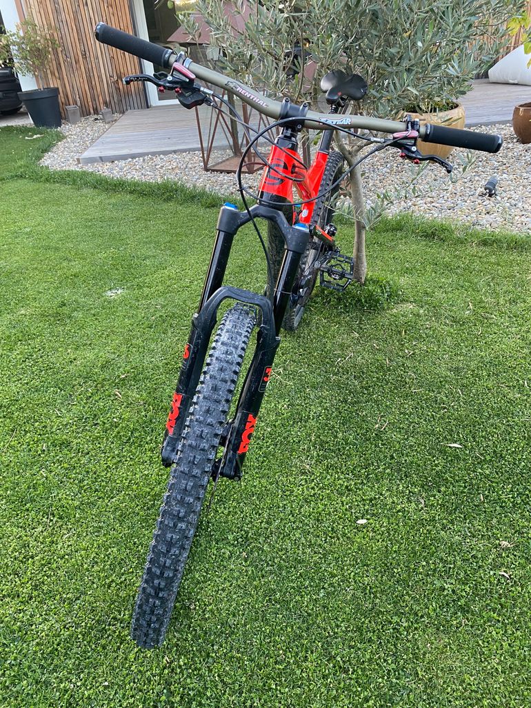 Tweedehands Cannondale Jekyll 3 2018 2018 Mountainbike — afbeelding 3 van 3