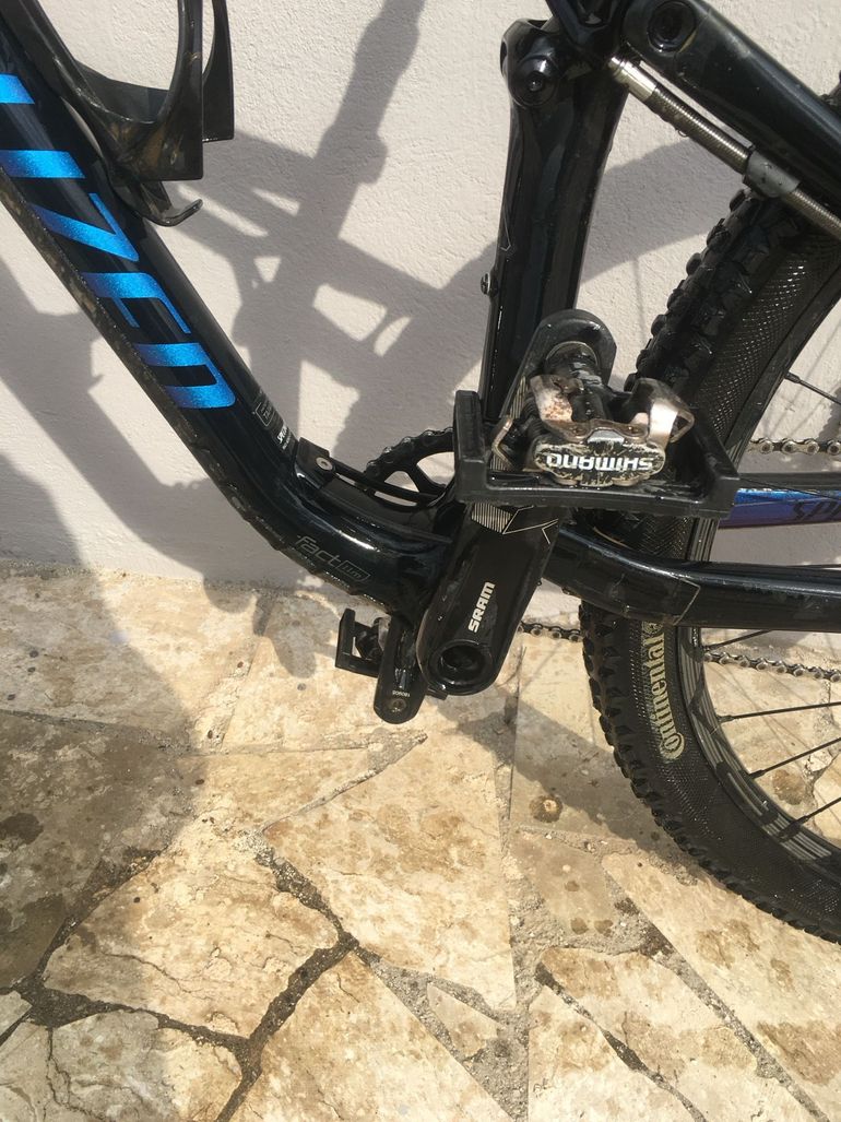 Used Specialized Epic Pro Carbon 2019 Mountainbike, Black — image 12 of 14