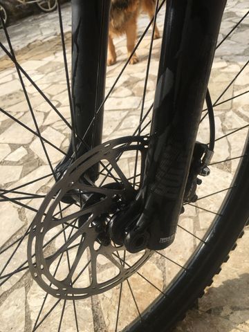 Used Specialized Epic Pro Carbon 2019 Mountainbike, Black — image 7 of 14