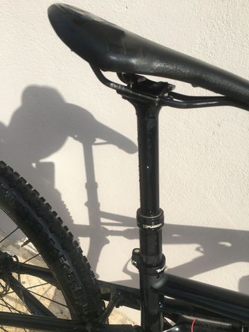 Used Specialized Epic Pro Carbon 2019 Mountainbike, Black — image 6 of 14