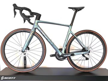 Używany Scott Addict RC 15 2024 Road & Gravel — zdjęcie 4 z 5