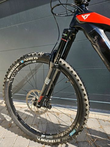 Used YT Industries DECOY CF Base 2019 2019 Mountainbike, Black, 29, 27.5 — image 11 of 11