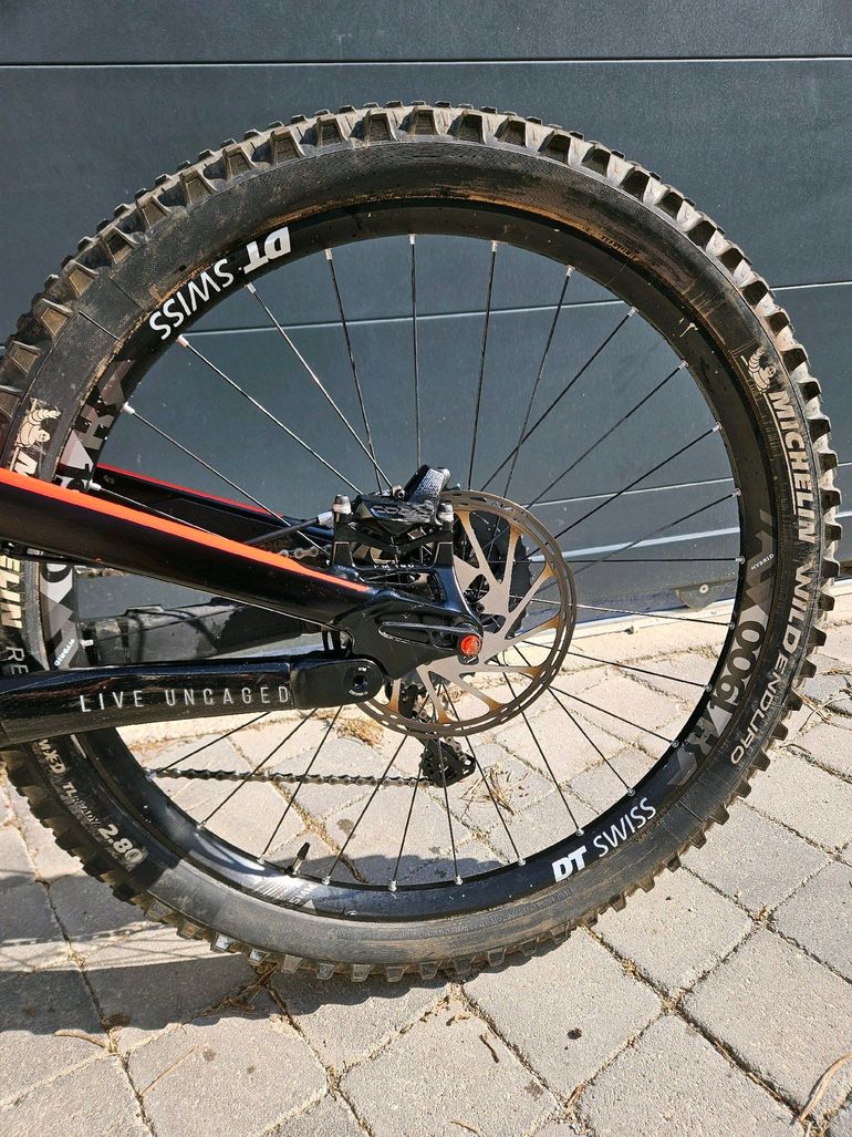 Used YT Industries DECOY CF Base 2019 2019 Mountainbike, Black, 29, 27.5 — image 8 of 11