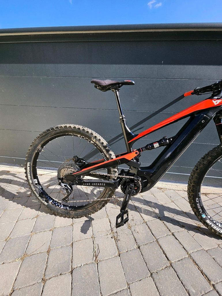 Used YT Industries DECOY CF Base 2019 2019 Mountainbike, Black, 29, 27.5 — image 3 of 11