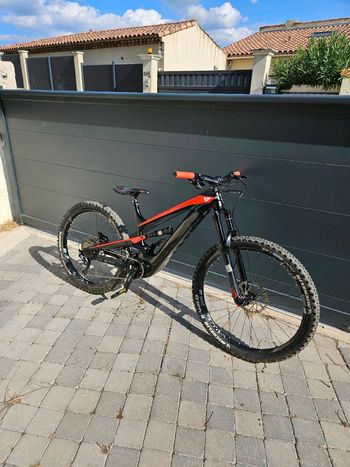 Used YT Industries DECOY CF Base 2019 2019 Mountainbike, Black, 29, 27.5 — image 4 of 11