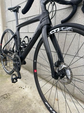 Käytetty Pinarello GAN Disk 105 Bike 2019 2019 Road & Gravel — kuva 2 / 4