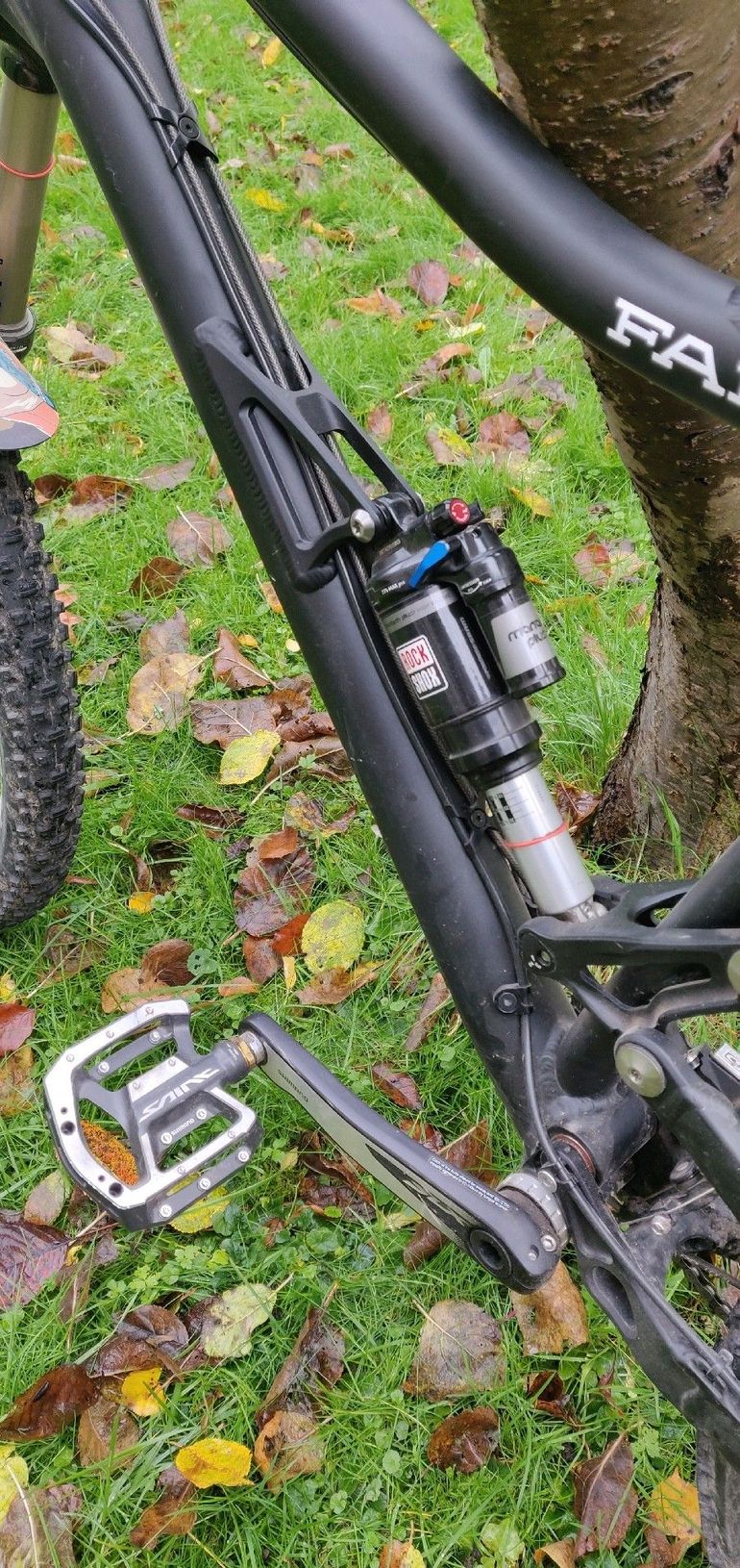 Alutech Fanes 4.0 M2014 2014 Mountainbike usato, Nero — immagine 3 di 8