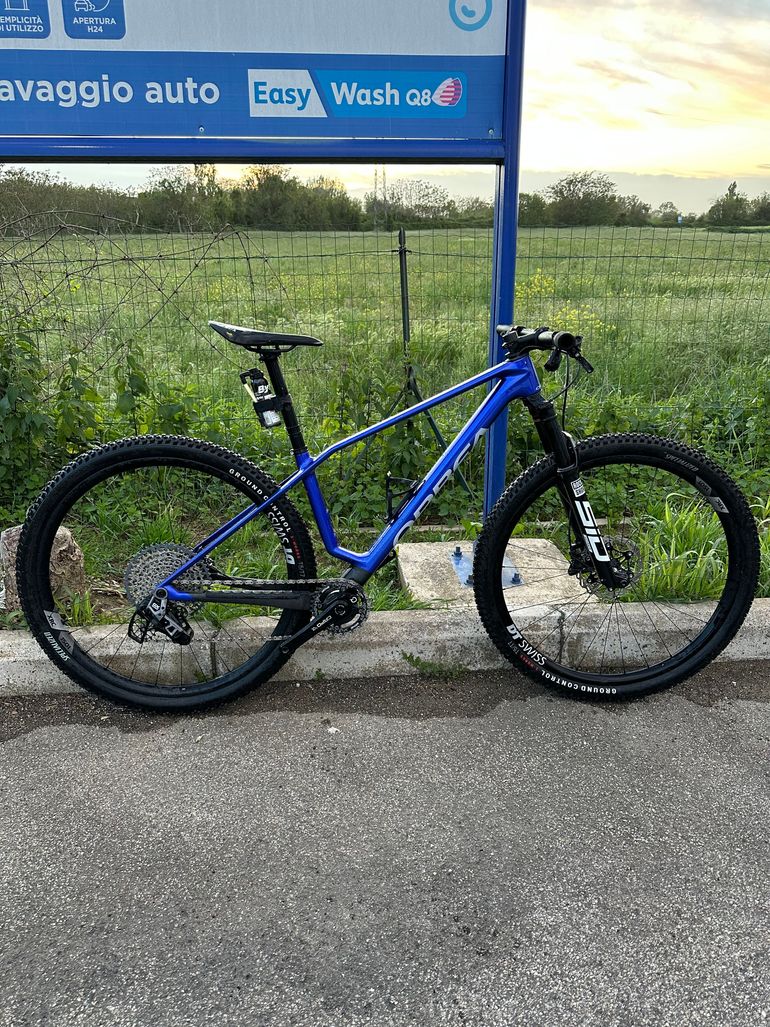 Used Orbea Alma 2025 Mountainbike, Blue — image 7 of 10