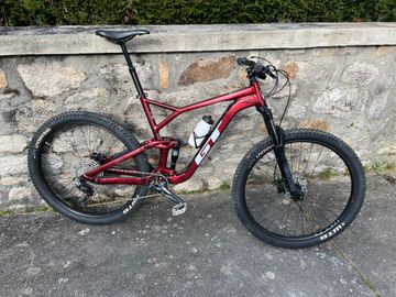 Used GT Sensor Sport 2022 2022 Mountainbike, Red, 29 — image 4 of 4