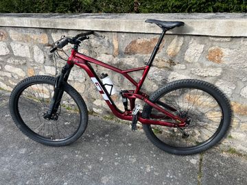 Brugt GT Sensor Sport 2022 2022 MTB