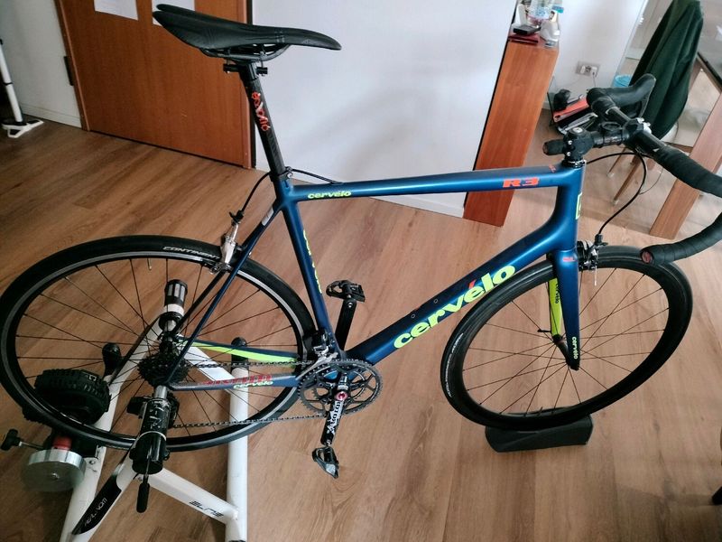 Cervélo R3 SL 2017 Road & Gravel de segunda mano, Azul — imagen 1 de 3
