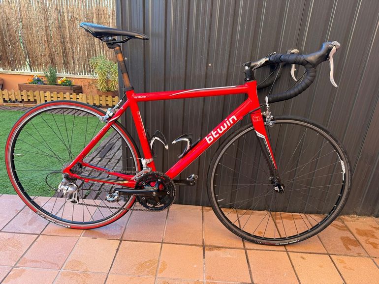 Used B’TWIN Triban Road 500 2018 Road & Gravel, Red — image 3 of 4