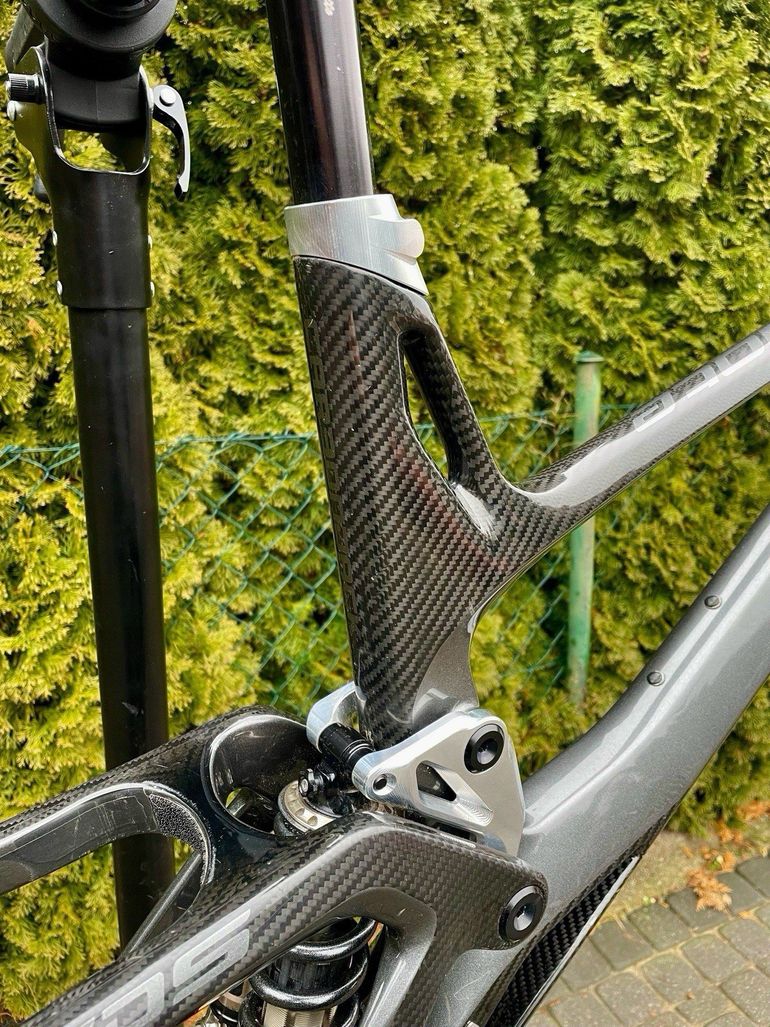 Used Antidote Carbonjack 2022 Mountainbike, Black — image 7 of 10