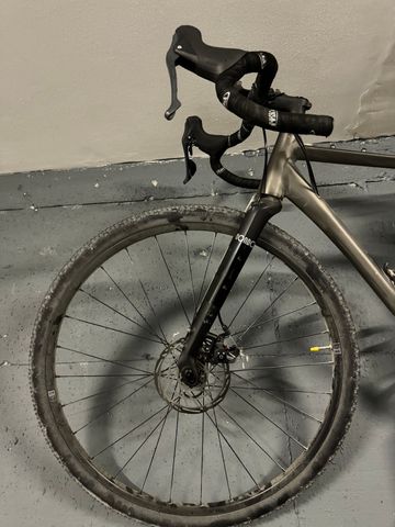 Używany Rondo RUUT AL1 2022 2022 Road & Gravel — zdjęcie 2 z 5