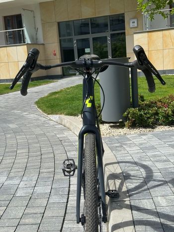 Used CUBE CROSS RACE PRO 2020 2020 Road & Gravel, Light Gray — image 9 of 15