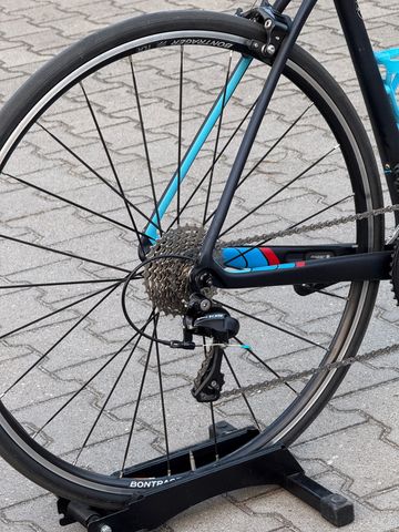 Used Trek Domane SL 5 2018 2018 Road & Gravel, Blue — image 8 of 8
