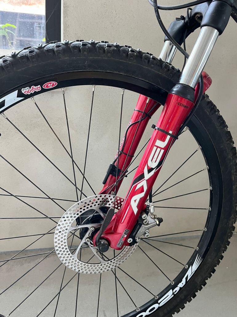 Giant 2004 2004 Mountainbike de segunda mano, Gris claro — imagen 9 de 10