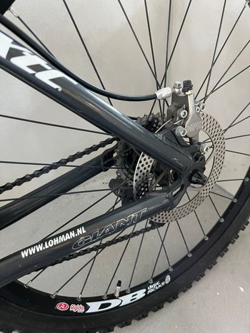 Giant 2004 2004 Mountainbike de segunda mano, Gris claro — imagen 8 de 10