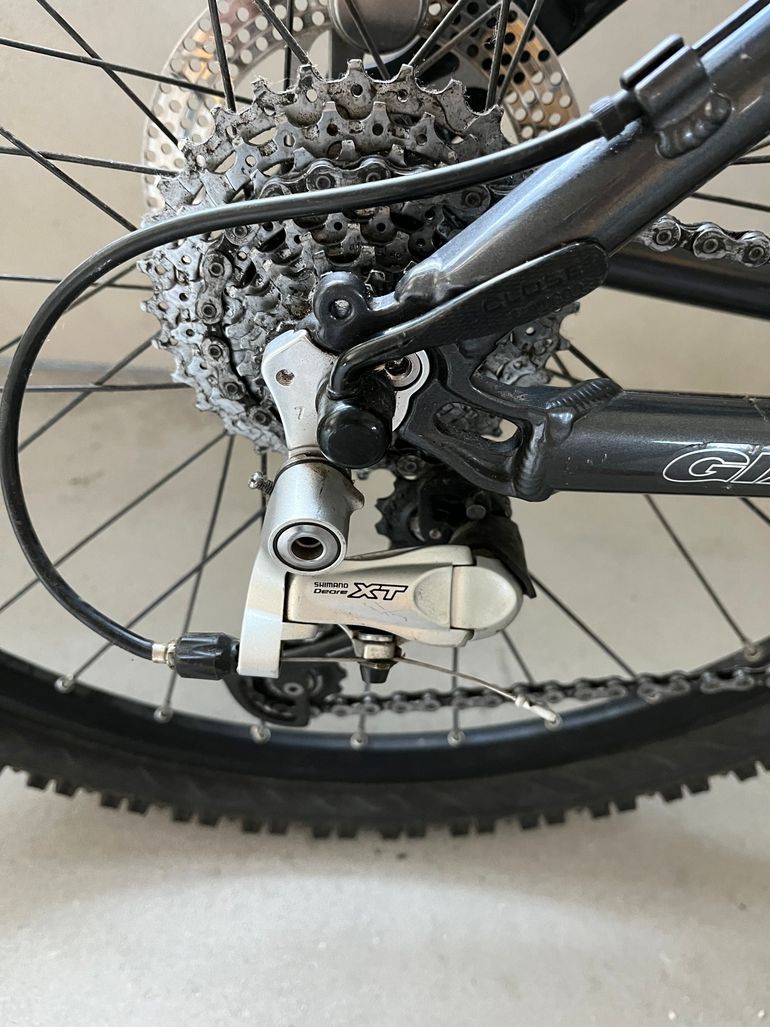 Giant 2004 2004 Mountainbike de segunda mano, Gris claro — imagen 5 de 10